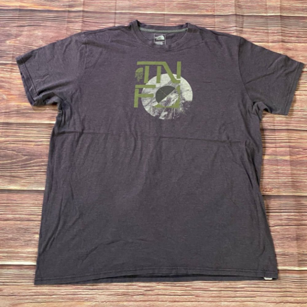 MENS THE NORTHFACE TSHIRT